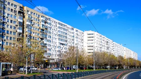 Scene de groază în Dristor: O femeie a dormit 10 zile lângă soțul său MORT în apartament