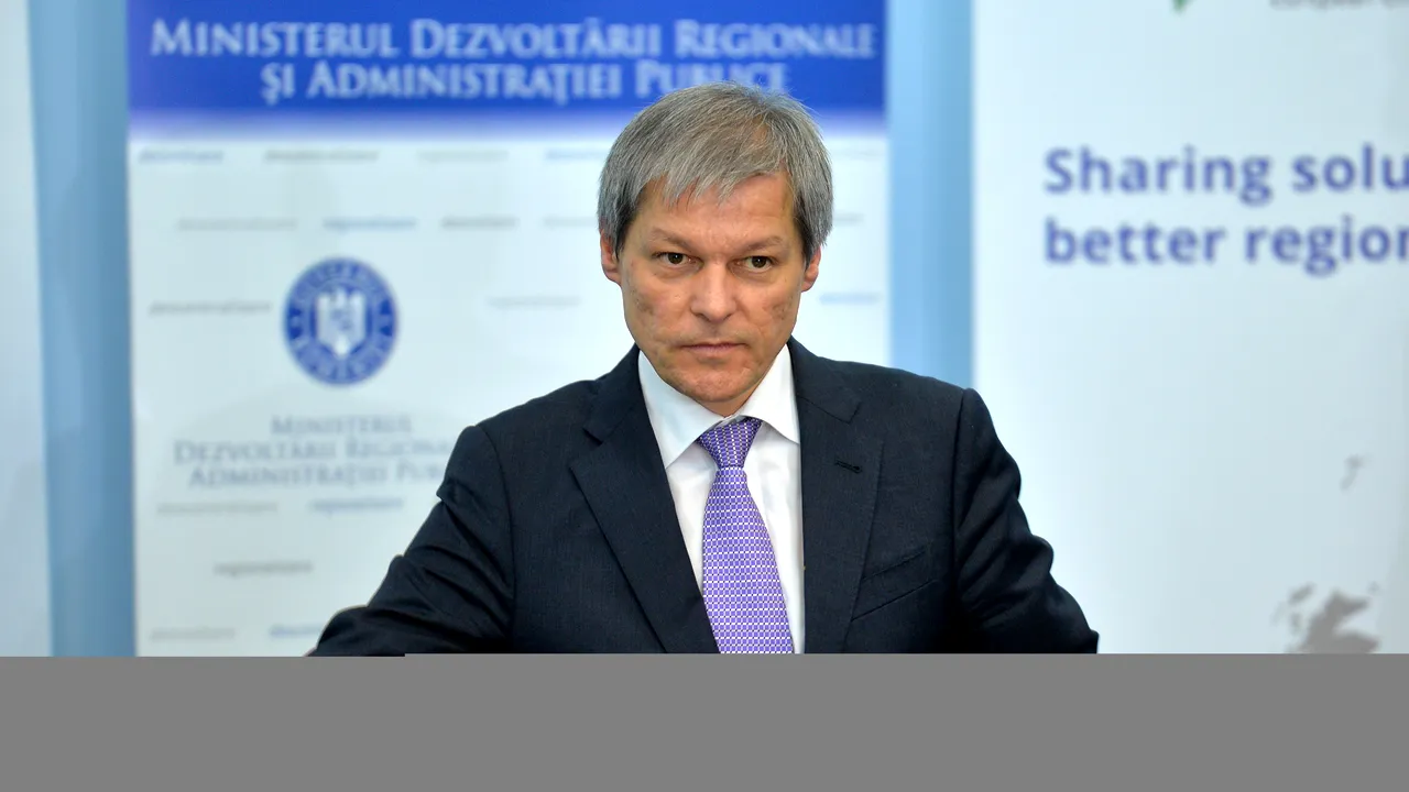 Momentul în care premierul Cioloș i-a ''dat afară'' pe toți membrii Guvernului: ''Vă rog să vă găsiți undeva un loc''