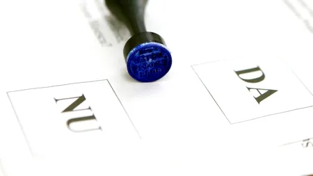 REFERENDUM 2012 REZULTATE EXIT POLL CCSB. Prezența la vot -  44%. Pentru demiterea lui Băsescu au votat 84%, împotrivă - 16%