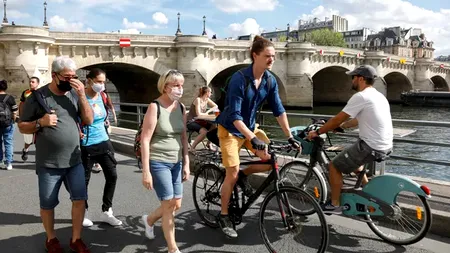 Peste 3.000 de cazuri noi de îmbolnăvire cu coronavirus în 24 de ore, înregistrate în Franța