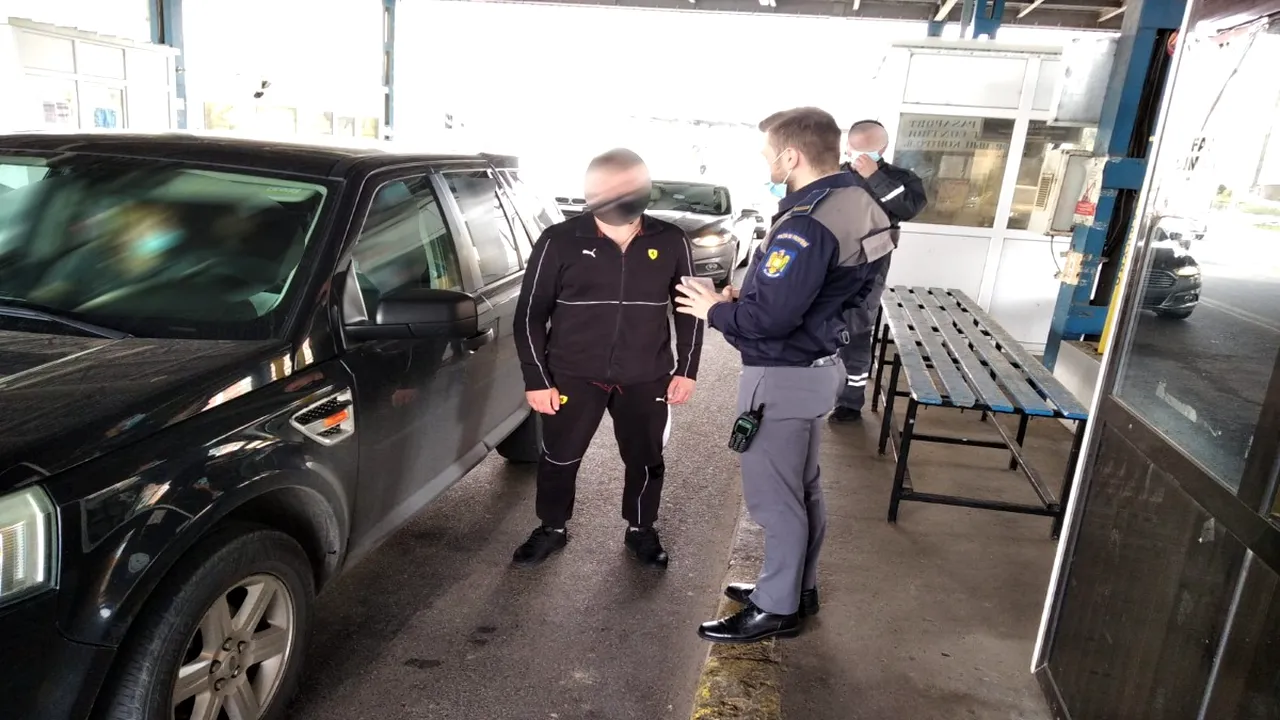 Șofer din Ucraina, prins în Vama Albița cu un pistol și muniție asupra sa. Ce le-a spus bărbatul polițiștilor de frontieră, când au aflat că nu are permis port-armă