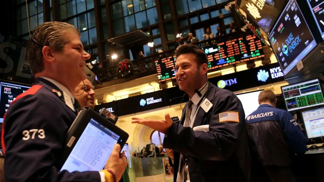 La cinci ani după criză, bursa de la New York încheie un an record, cu 3.700 de miliarde de dolari plus valoare
