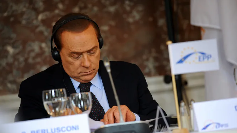 Iubitele lui Silvio Berlusconi de la PETRECERILE „bunga-bunga” au rămas fără bani și au fost date afară din apartamentele miliardarului