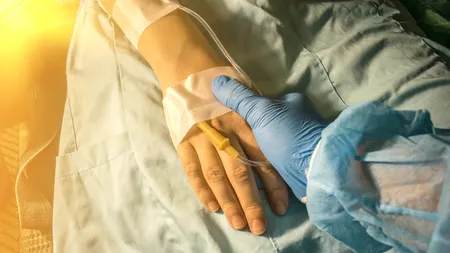 O instanță din Italia a dat decizia finală în cazul unui român care a murit de cancer, după ce a ieșit din penitenciar. El a acuzat medicii că l-au tratat cu indiferență