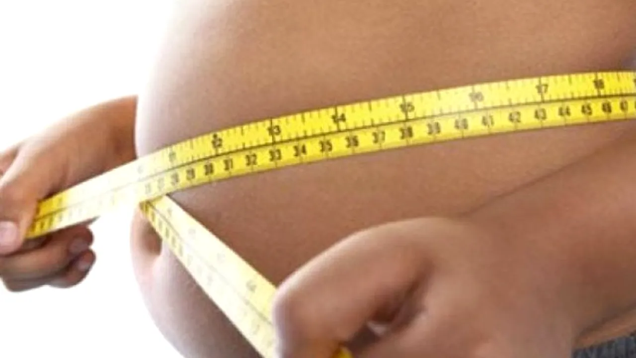 STUDIU. Colăceii de grăsime din jurul burții, mai periculoși decât obezitatea