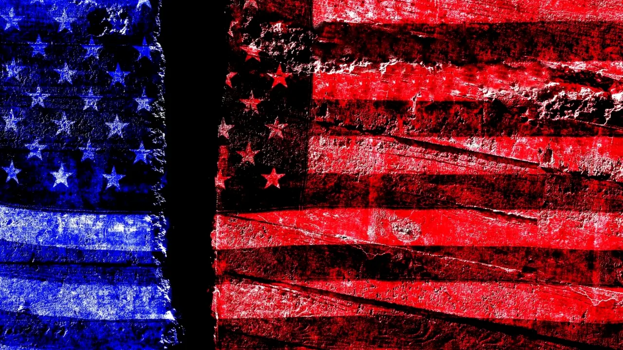 Axios.com: Cele două realități ale Americii /Simpatizanții lui Trump sunt foarte MULȚUMIȚI, cei ai opoziției sunt dezamăgiți