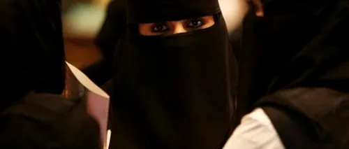 Opt lucruri pe care femeile din Arabia Saudită nu le pot face decât cu permisiunea bărbaților