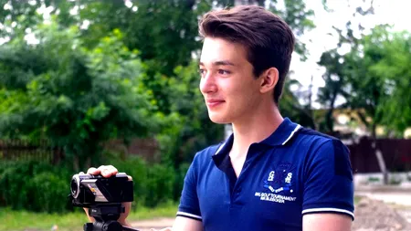 Singurul regizor care i-a sunat pe liceenii români al căror film va fi vizionat la Cannes: 