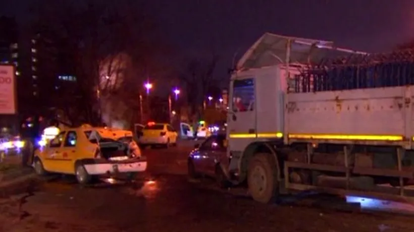 Șoferul care a provocat accidentul din București în care au fost implicate șapte mașini este un jandarm. Ce a ieșit la testul de alcoolemie
