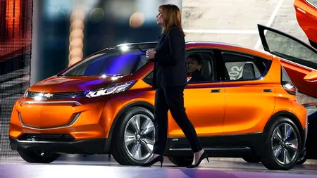 Cumpărătorii de mașini electrice vor primi ecotichete de 20.000 de lei