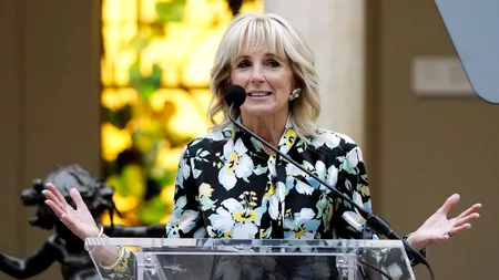 Prima doamnă a Americii vine azi în România: „Voi petrece Ziua Mamei cu mamele și copiii ucraineni”