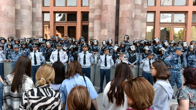 ATAC „cu bombă” împotriva guvernului din Armenia, dejucat de serviciile de securitate. Mai multe persoane au fost arestate