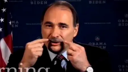 Gestul făcut de un consilier al lui Barack Obama în direct la televizor - VIDEO