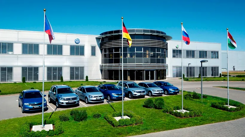Volkswagen se retrage din Rusia. Cu ce OLIGARH controversat făceau afaceri nemții
