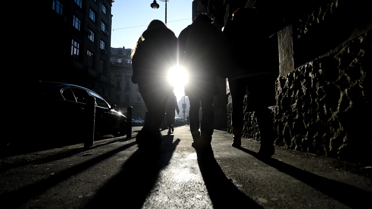 Peste 3 milioane de români vor dispărea din statistici în următorii 30 de ani. Datele oficiale care confirmă o tendință îngrijorătoare pentru România. RAPORT