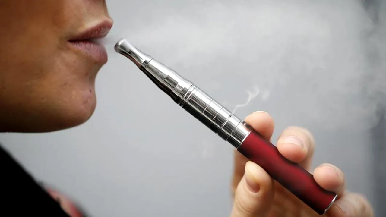 O adolescentă a avut insuficiență respiratorie după doar trei săptămâni de ''vaping''