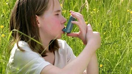 STUDIU. Steroizii din tratamentele împotriva astmului pot afecta creșterea copiilor