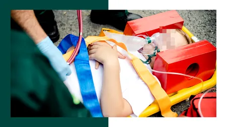 DISPERAREA și durerea unei mame care se luptă să nu-i fie luat copilul. 