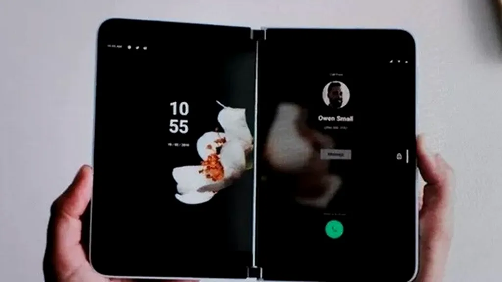 Microsoft a anunțat Surface Duo, un smartphone cu Android și două ecrane. Când va fi disponibil