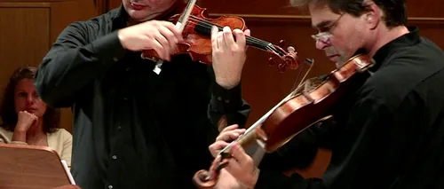 Reîncepe „Duelul Viorilor. Stradivarius vs Guarneri se vor auzi pe scenele din România