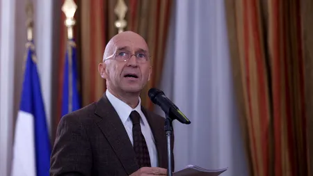 Reacția ambasadorului Franței, după ce Cristian Mungiu a ajuns cerșetor într-o emisiune franceză