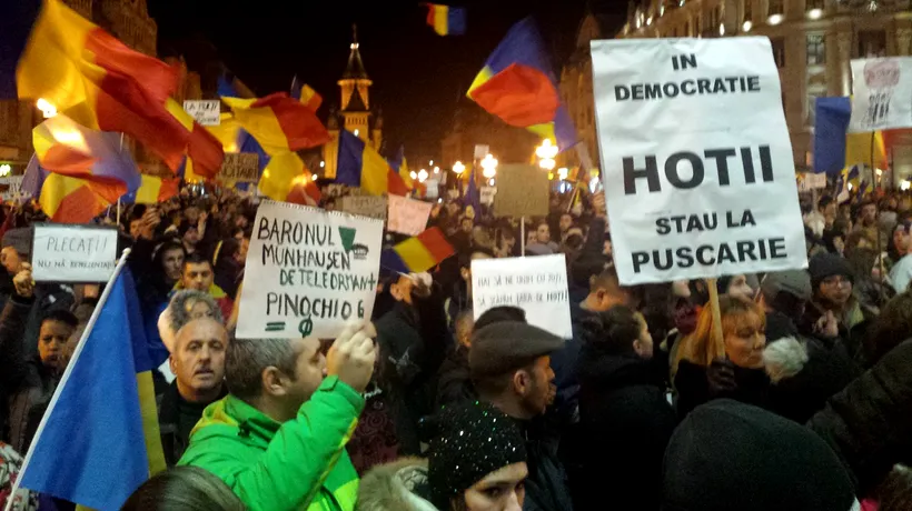 Peste jumătate dintre români, de acord cu protestele. Surpriză: cine este politicianul în care au cea mai mare încredere. SONDAJ