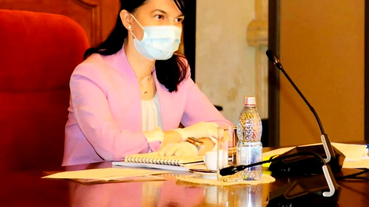 Ministrul Muncii, anunț important despre plata alocațiilor pentru copii. Violeta Alexandru garantează: “Totul e în grafic!” Atac subtil la PSD