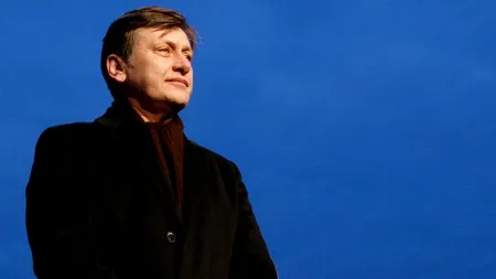 Antonescu, despre un refuz al lui Băsescu: La un atac nuclear se răspunde cu un atac nuclear