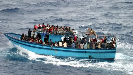 Aproape 300 de imigranți, salvați din Marea Mediterană și retrimiși în Libia