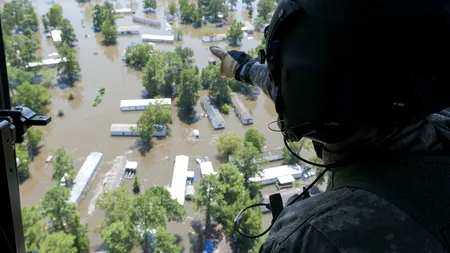 Cei trei români dați dispăruți în SUA după uraganul Irma au fost găsiți în viață
