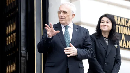 Adrian Năstase: „Mugur Isărescu ar fi fost o varianta mai bună de candidat pentru COALIȚIE”