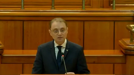 Chiar înainte de învestire, Luca Niculescu a anunțat crearea, la Guvern, a unui Fond Național pentru Reziliență Informațională care să lupte cu războiul hibrid și cu dezinformarea: „Nu va cenzura”