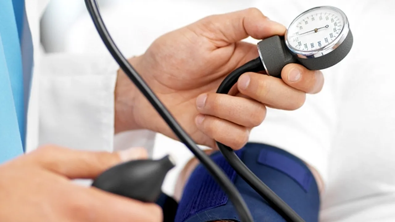 Afecțiunea de care suferă 1 din 3 români fără să știe, dar care poate fi fatală