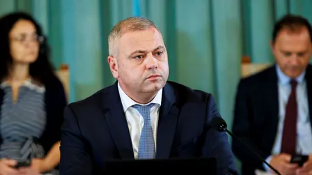 Ministrul Agriculturii, Florin Barbu, semnează un document, la Varșovia, pentru menținerea interdicției importurilor pentru cerealele din Ucraina