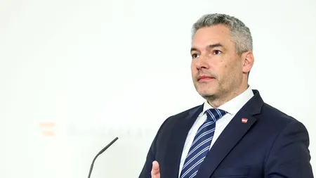 Karl Nehammer, ferm pe poziții: „Atât timp cât spaţiul Schengen nu funcţionează, nu-l putem extinde”