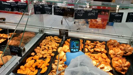 Ouă roșii oprite de la vânzare de comisarii ANPC, în Carrefour Mega Mall