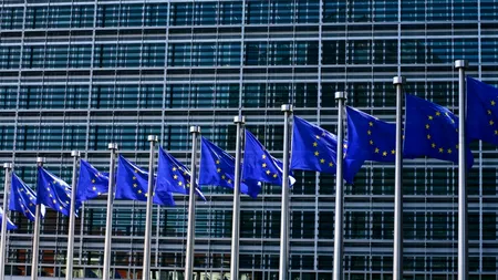 Comisia Europeană continuă verificările în cazul TikTok, în contextul scrutinului din ROMÂNIA /Vom acționa „dacă vom crede că este necesar”