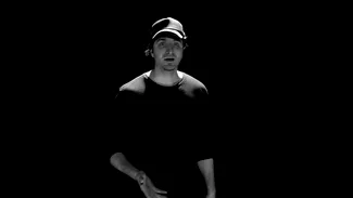 JAZZ 8: Ești român, ai vreo 30 de ani…