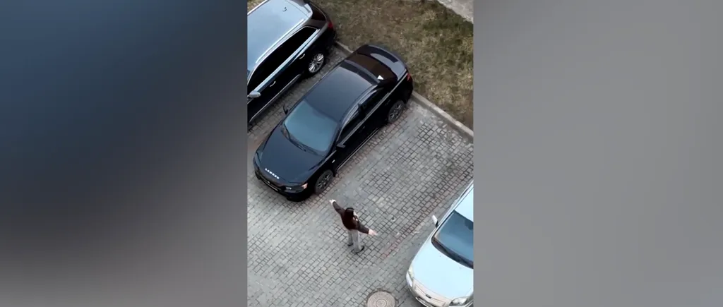 Să vezi și să nu crezi! Cum a încercat o femeie din Constanța să își parcheze mașina. Totul a fost filmat!