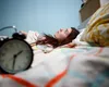 Trucul psihologic care te ajută să ADORMI la loc dacă te trezești la 3 dimineața. Trebuie doar să rostești patru cuvinte magice