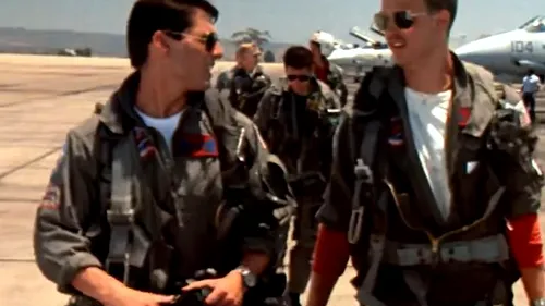 TOP GUN: MAVERICK, filmat cu „viteza sunetului pe un portavion în Virginia. Tom Cruise și Val Kilmer, din nou pe același platou
