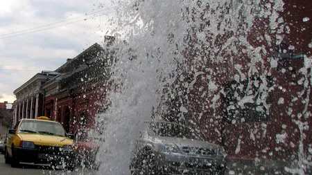 Orașul din România care a rămas fără apă potabilă pentru a patra oară în ultimii şapte ani. Spitalele mai au rezerve doar pentru 24 de ore