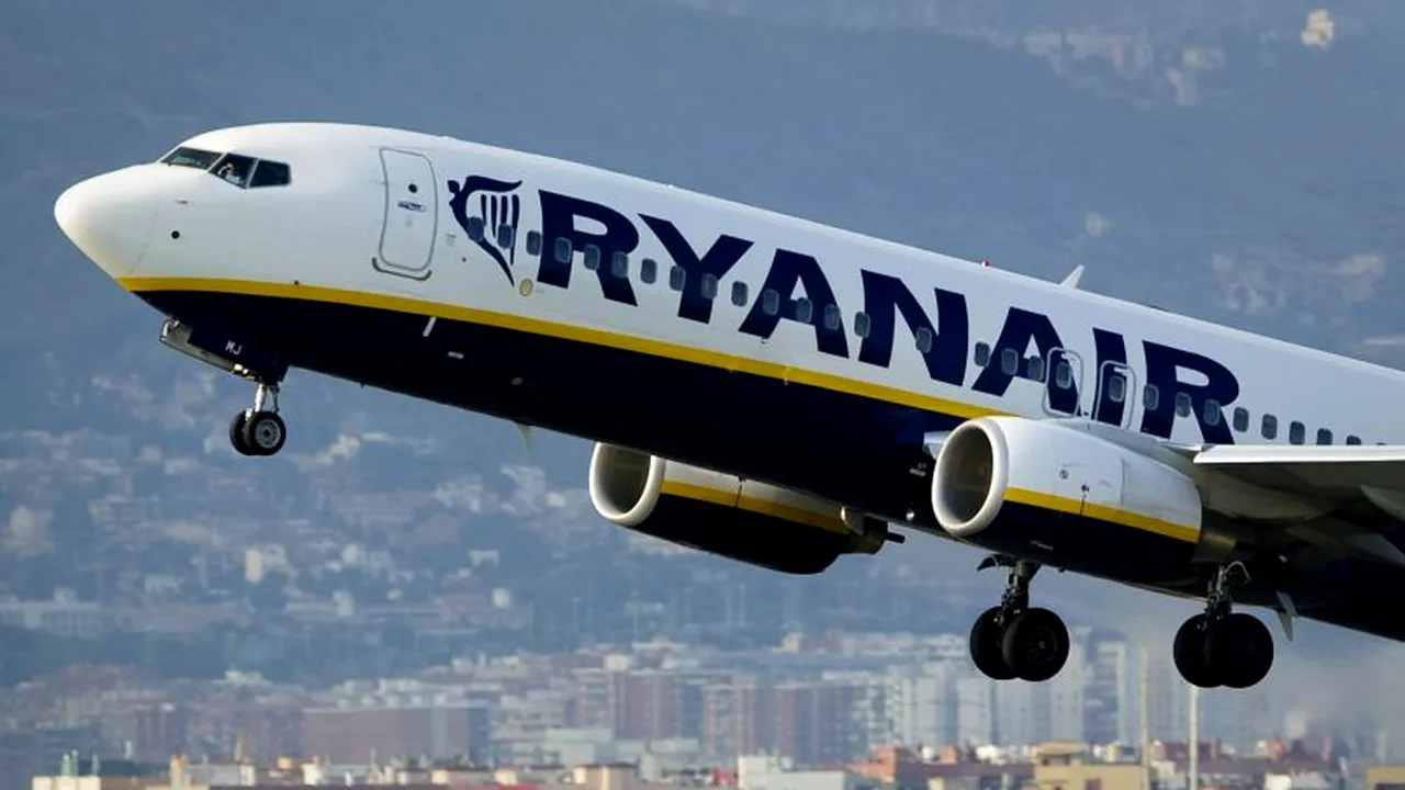 Culmea low-costului: avioanele unei companii irlandeze zboară cu MINIMUL necesar de combustibil