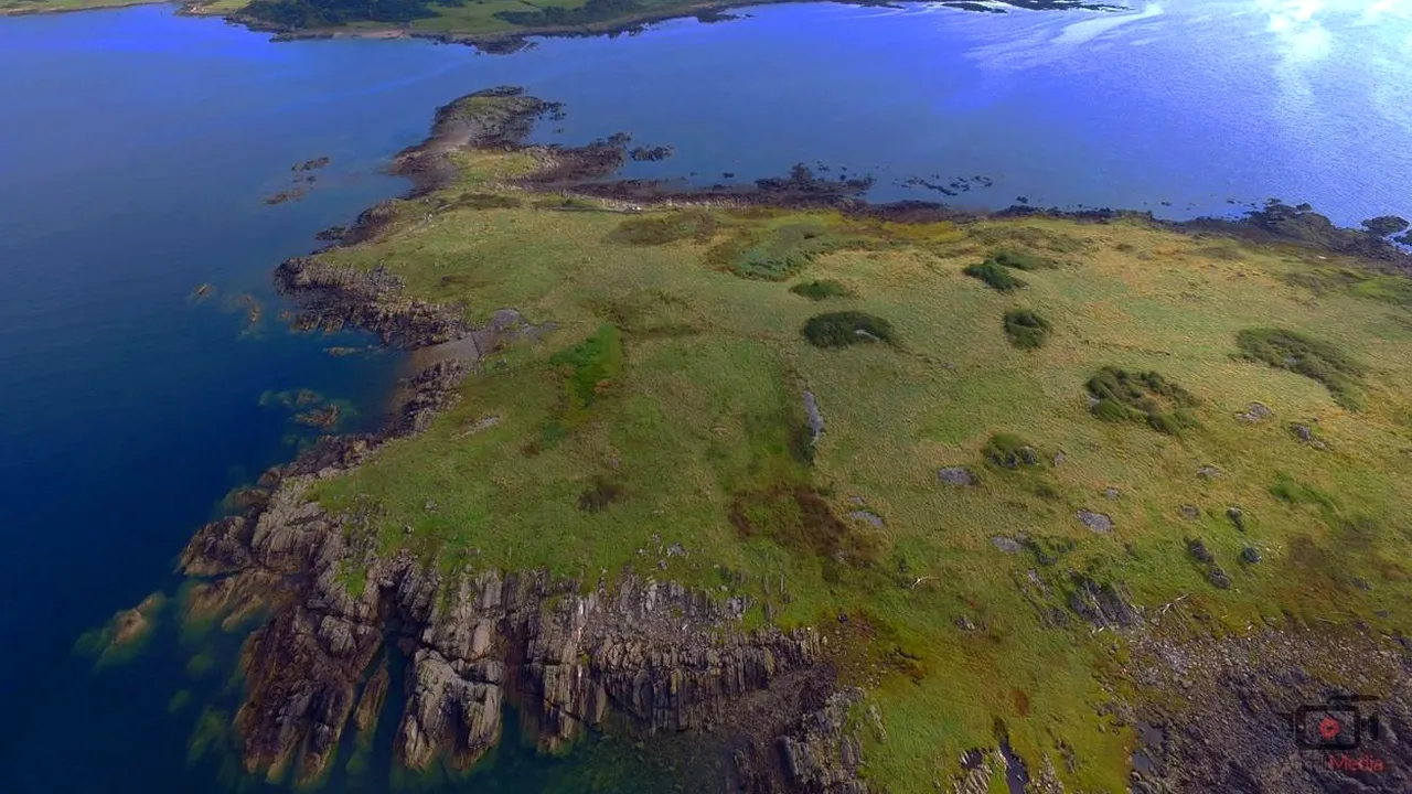 Insulă izolată din Scoția, scoasă la vânzare. Care este PREȚUL