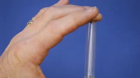 Când va fi disponibilă prima injecție contraceptivă pentru bărbați