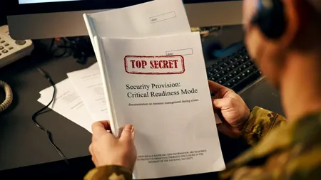 Un fost ofițer al Armatei SUA a recunoscut că a transmis informații secrete despre războiul din Ucraina unei femei de pe un site de DATING