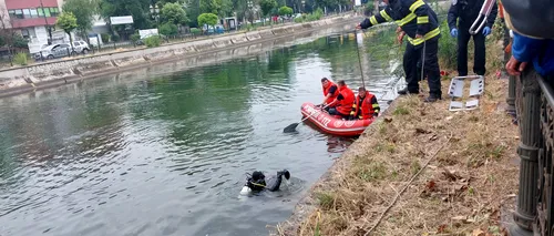 FOTO | Un bărbat de 50 de ani a murit înecat, după ce a căzut, sâmbătă, în râul Dâmbovița