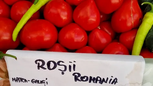 Caz unic în România! Cu câți lei se vinde un kilogram de roșii într-o piață din Buzău