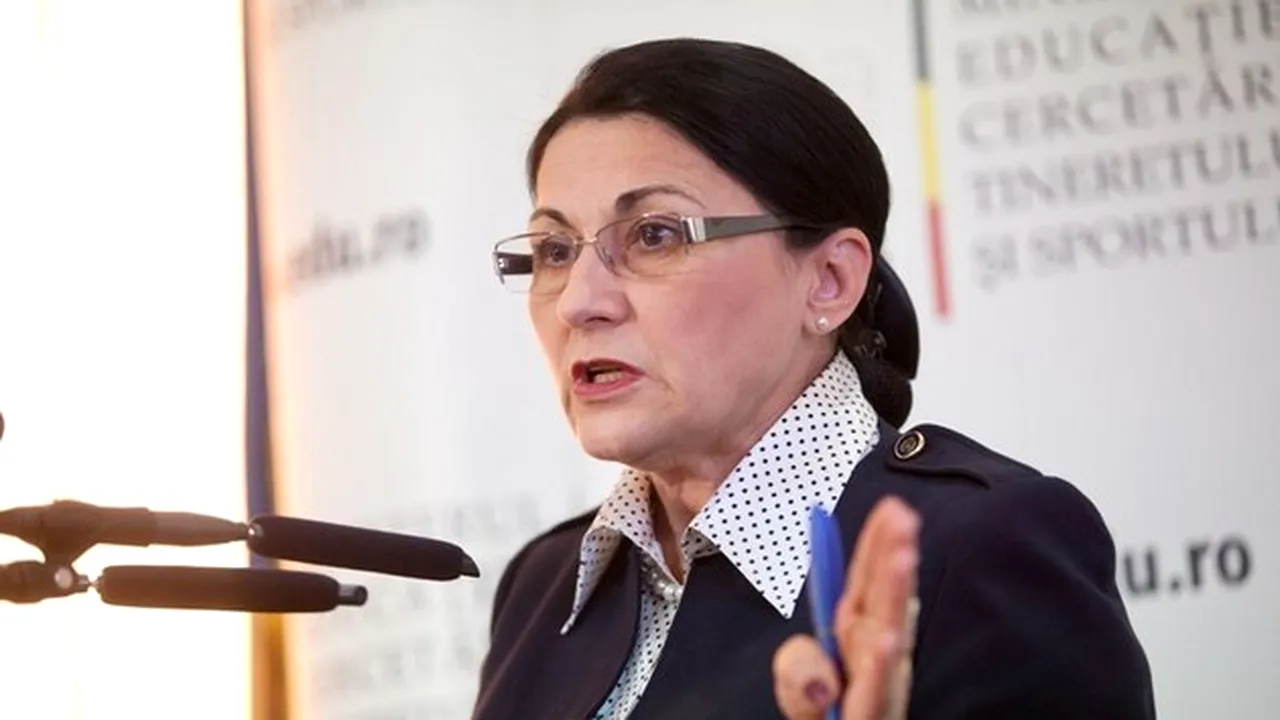 BACALAUREAT PROFESIONAL: înscrierile încep mult mai devreme. Andronescu pentru Gândul: 