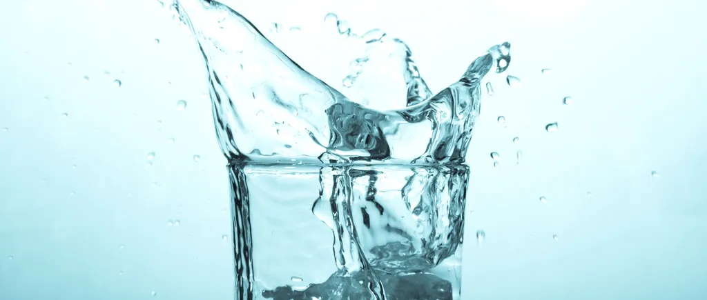Beneficii şi contraindicaţii privind POSTUL cu apă. Ce boli ar vindeca, dar şi ce pericole există